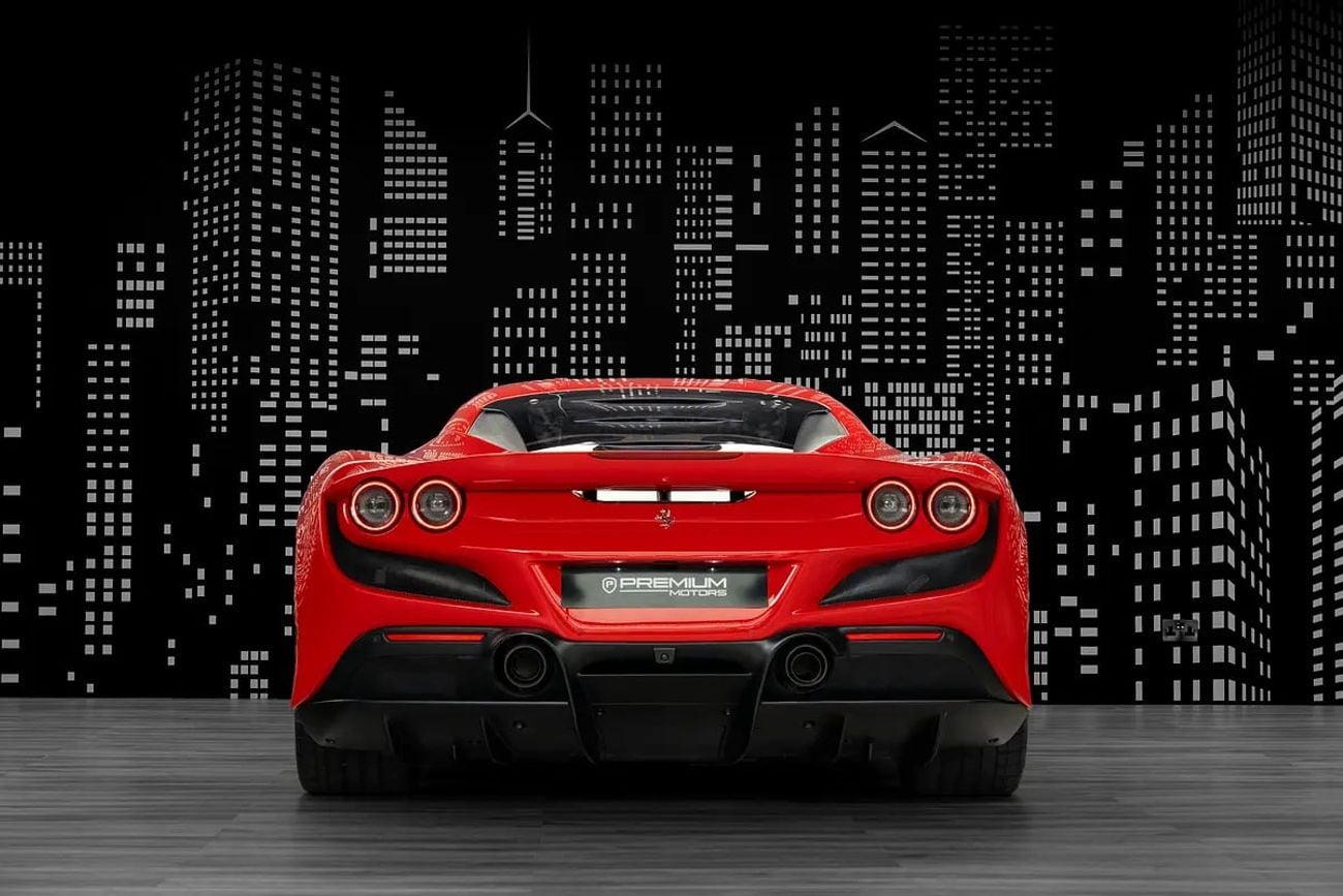 فيراري F8 تريبوتو 3.9T V8