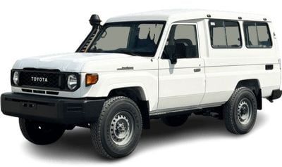 Toyota Land Cruiser 70 LC 78 HARDTOP 2.8L AT