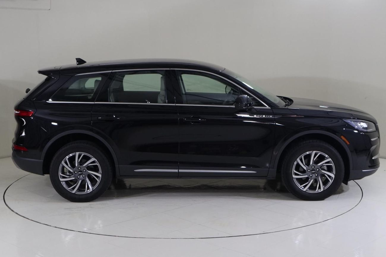 لينكولن كورساير AWD