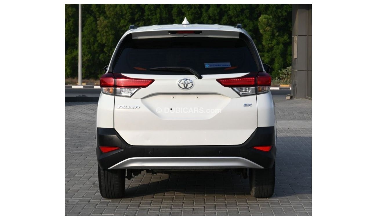 Toyota Rush EX 2021 (GCC ) very good condition without accident original paint
