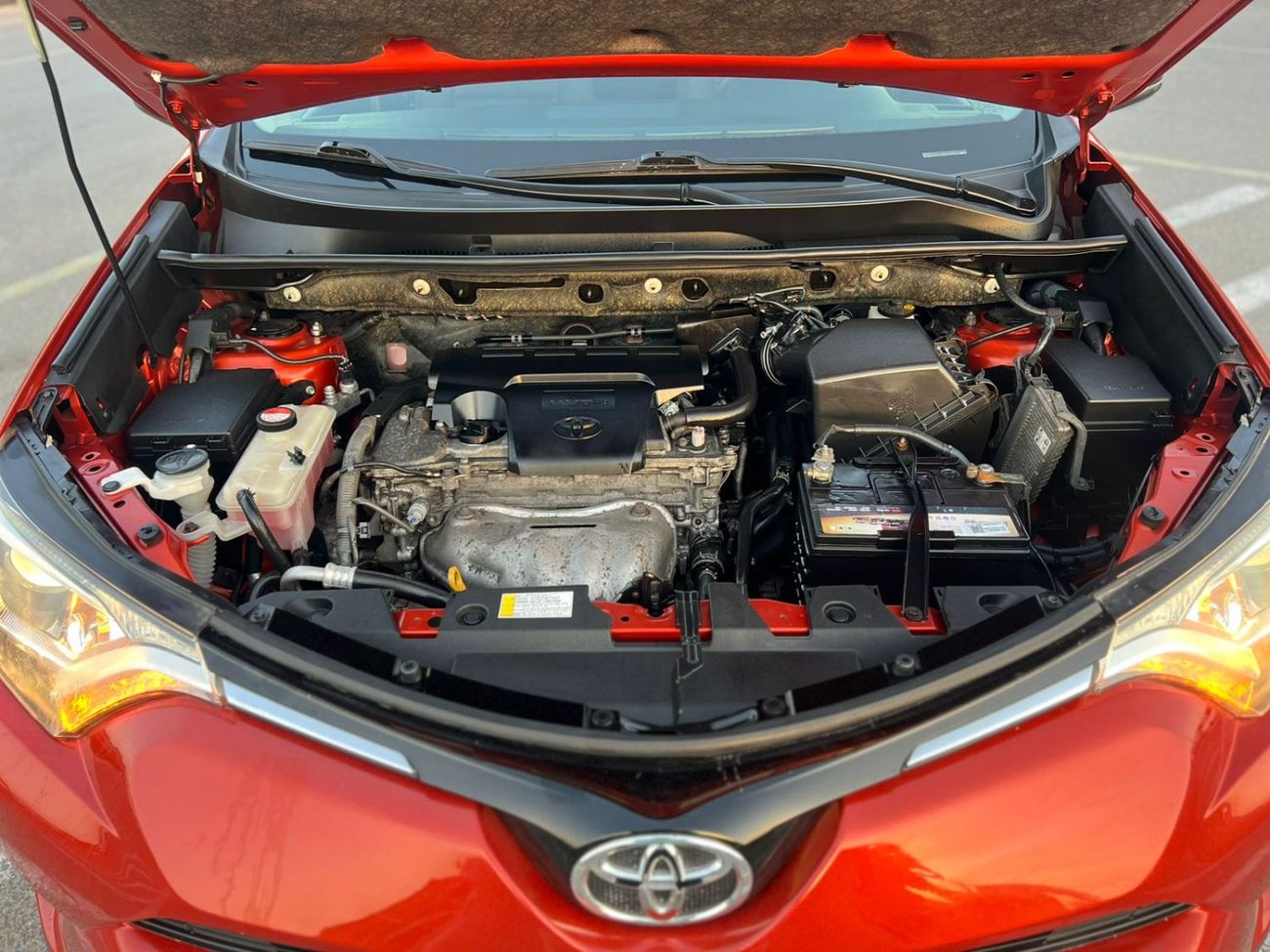 Toyota RAV4 2016 Toyota RAV4 - Midoption 2.5L V4 - Rear Camera - Leather Seat - AWD 4x4