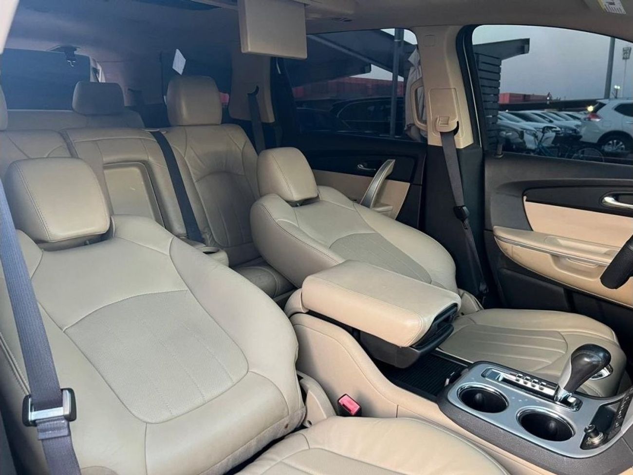 GMC Acadia Full option ‏خليجي