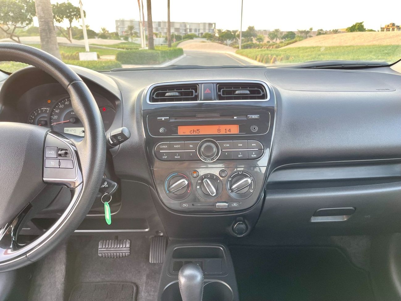 Mitsubishi Attrage GLX Highline Banking facilities without the need for a first payment