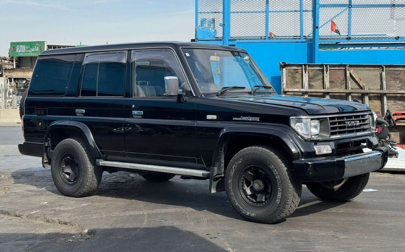 Toyota Land Cruiser