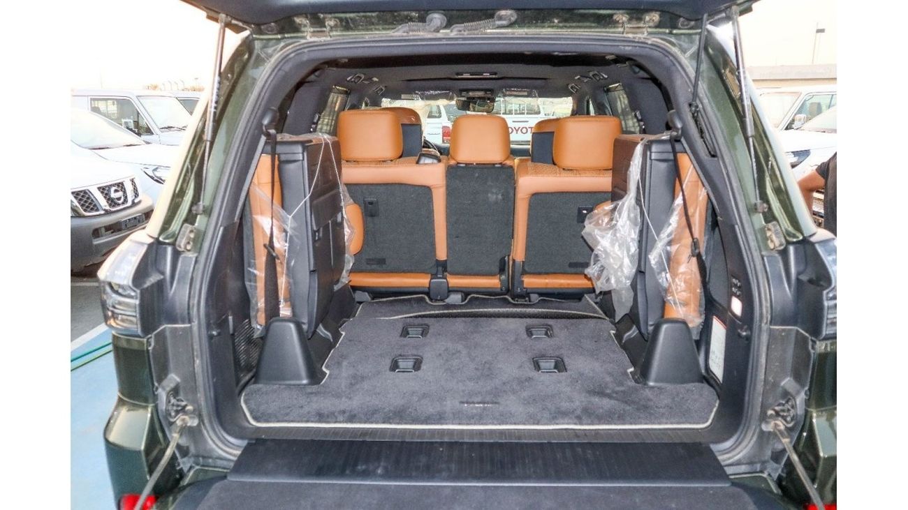 لكزس LX 570 سيجناتشر