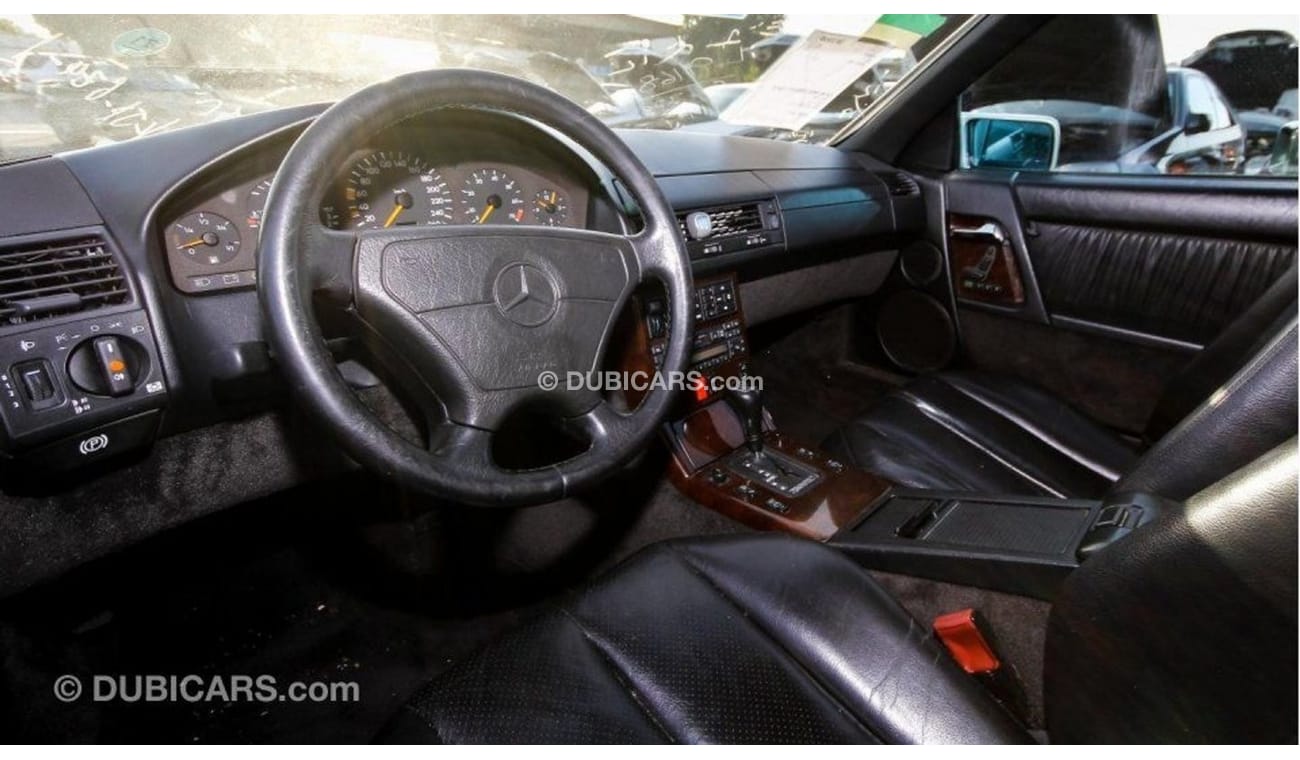 Mercedes-Benz SL 320