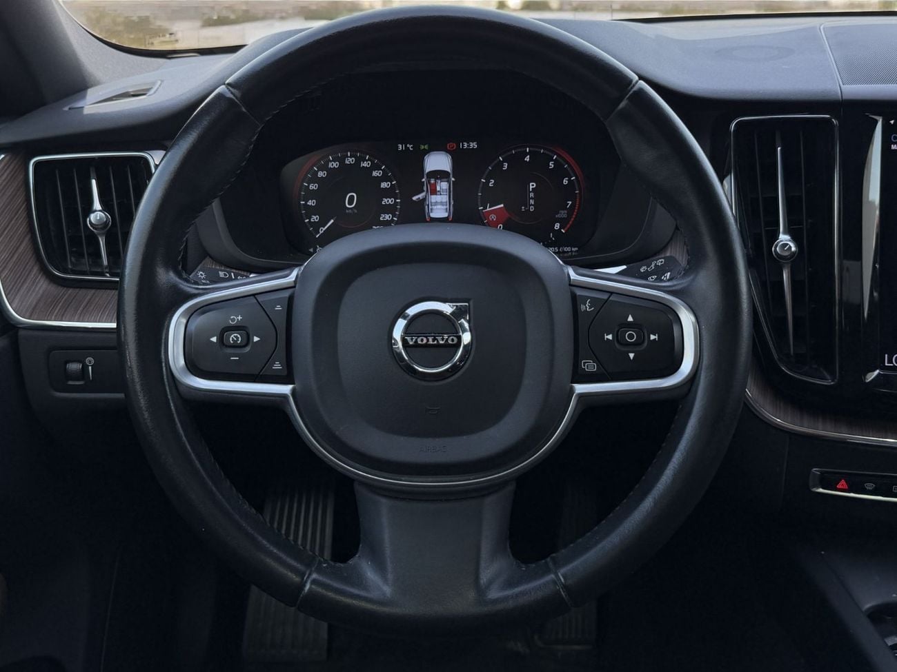 فولفو XC 60 T5 R Design 2.0L