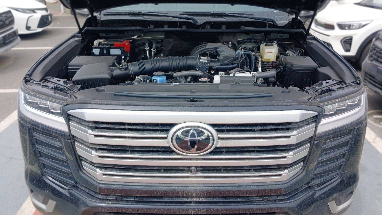 Toyota Land Cruiser LC300 VX 4.0L Petrol 2026YM