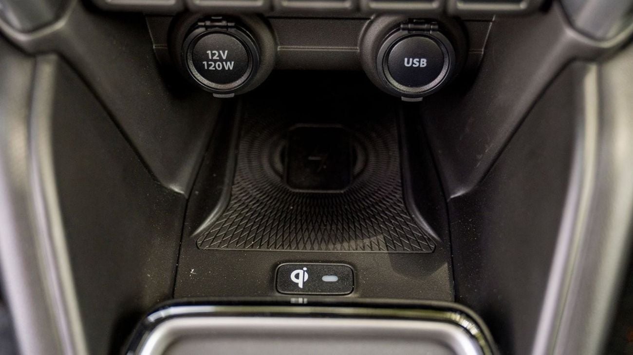 Suzuki Grand Vitara GLX 1.5P AT MY2024 – SILVER