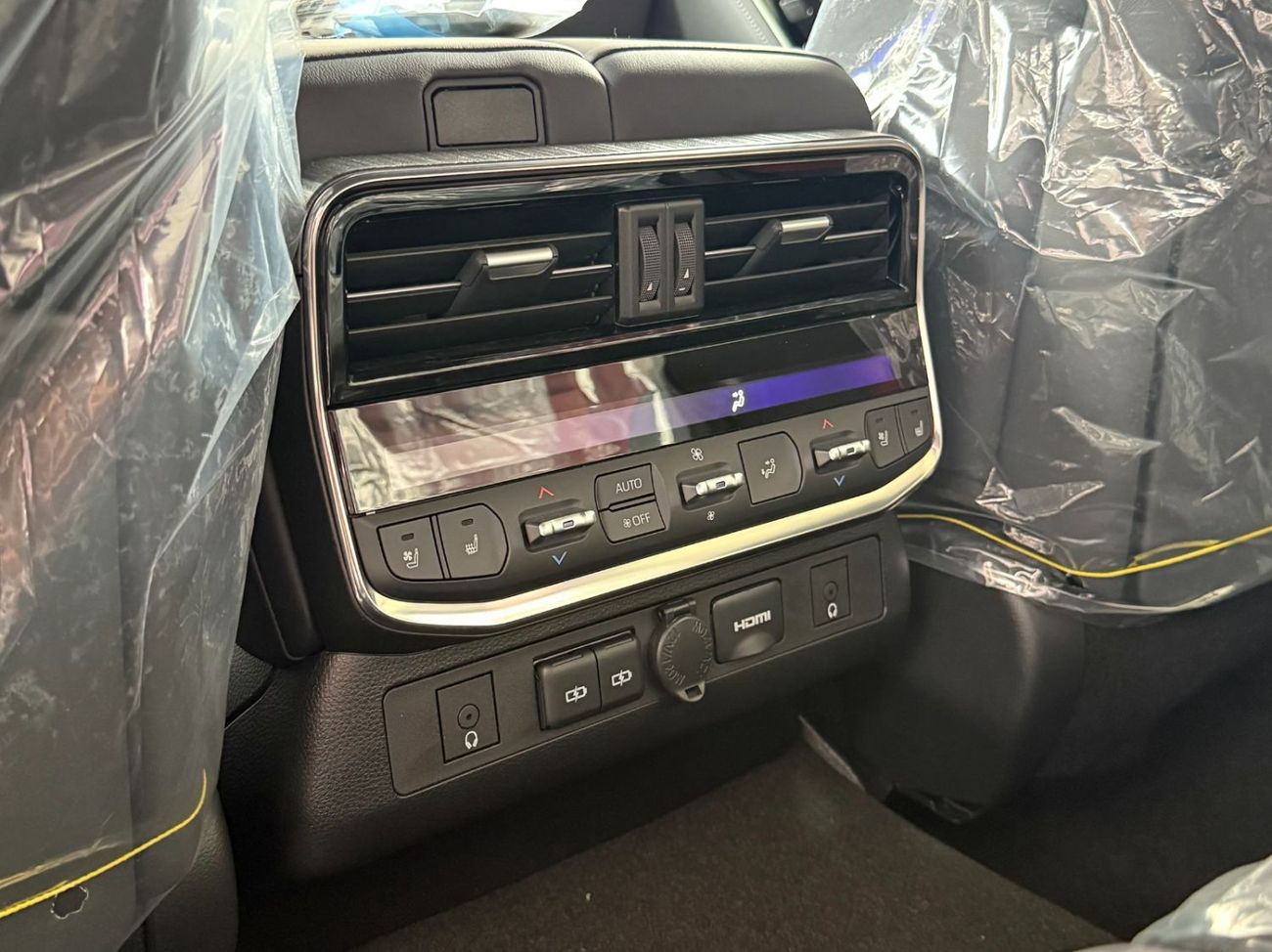 Toyota Land Cruiser 2026 LAND CRUISER VXR 3,3 TWINTURBO DIESEL  FULLY LOADED  **التصدير فقط خارج الخليج**EXPORT ONLY**