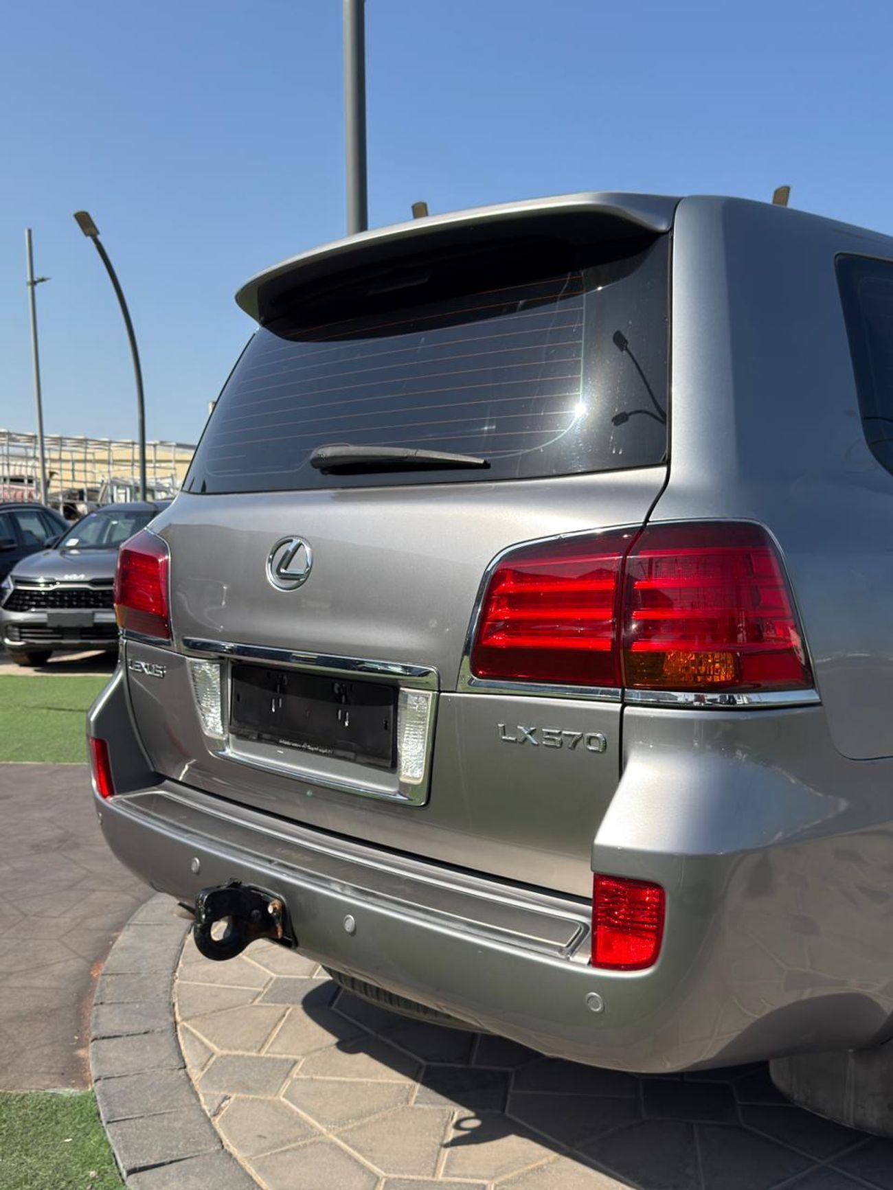 لكزس LX 570