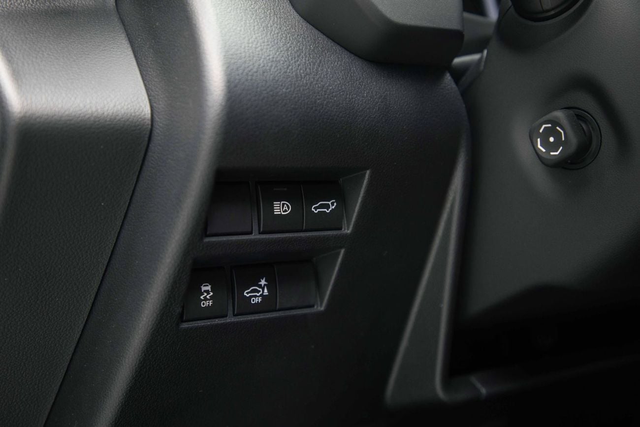 Toyota Land Cruiser VXR 3.5L - Platinum White Pearl Inside Red | Export Only