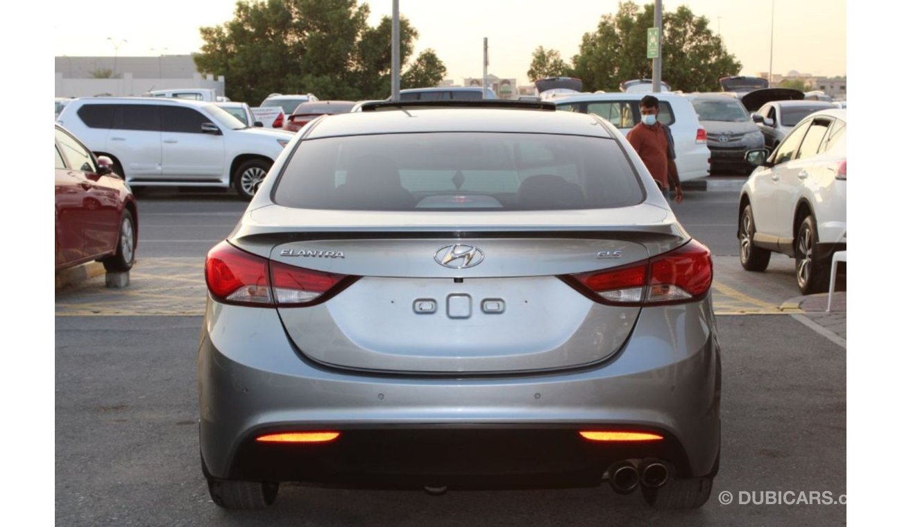 Hyundai Elantra GLS