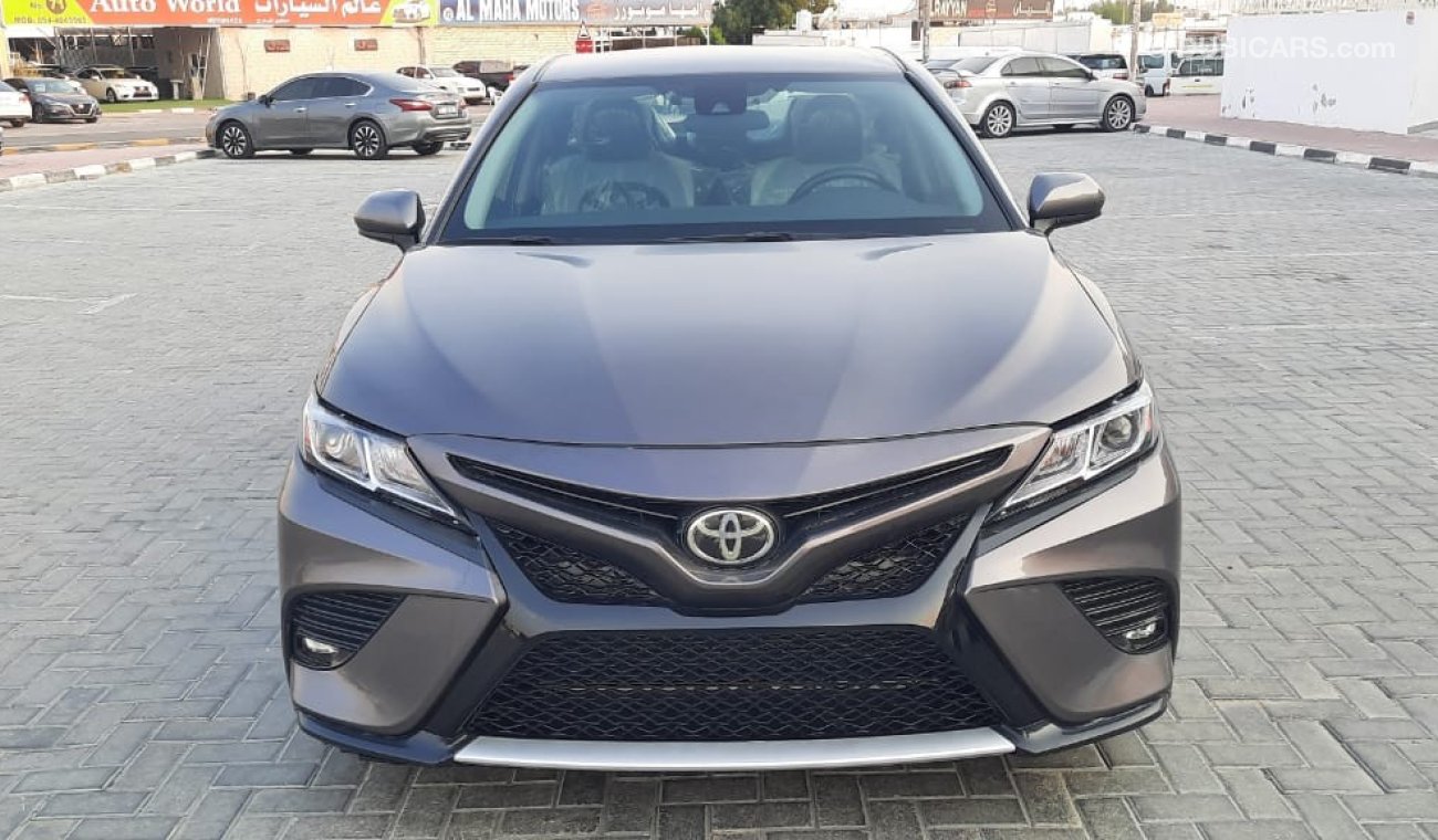 Toyota Camry 2019 TOYOTA CAMRY SE