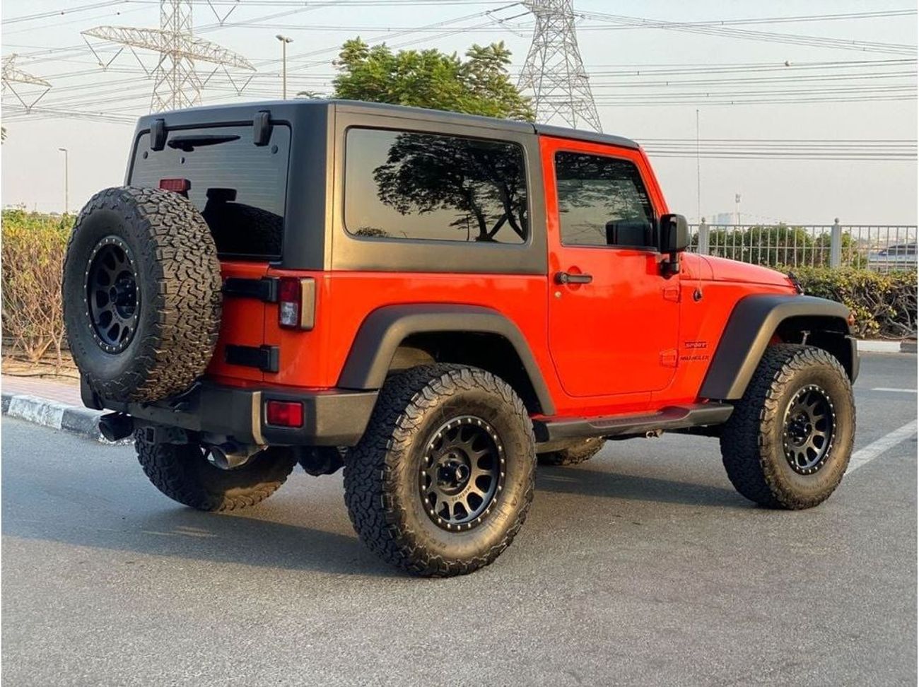 Jeep Wrangler Sport 3.6L A/T GCC SPEC NEAT AND CLEAN