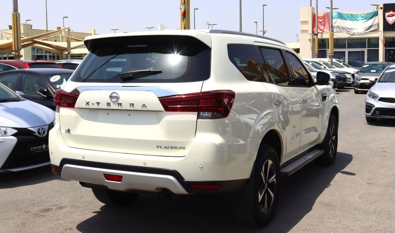 Nissan XTerra Platinum 2.5L 4WD Nissan Xterra 2021Platinum 4WD GCC in excellent condition, 79,000 km, 2.5L engine,