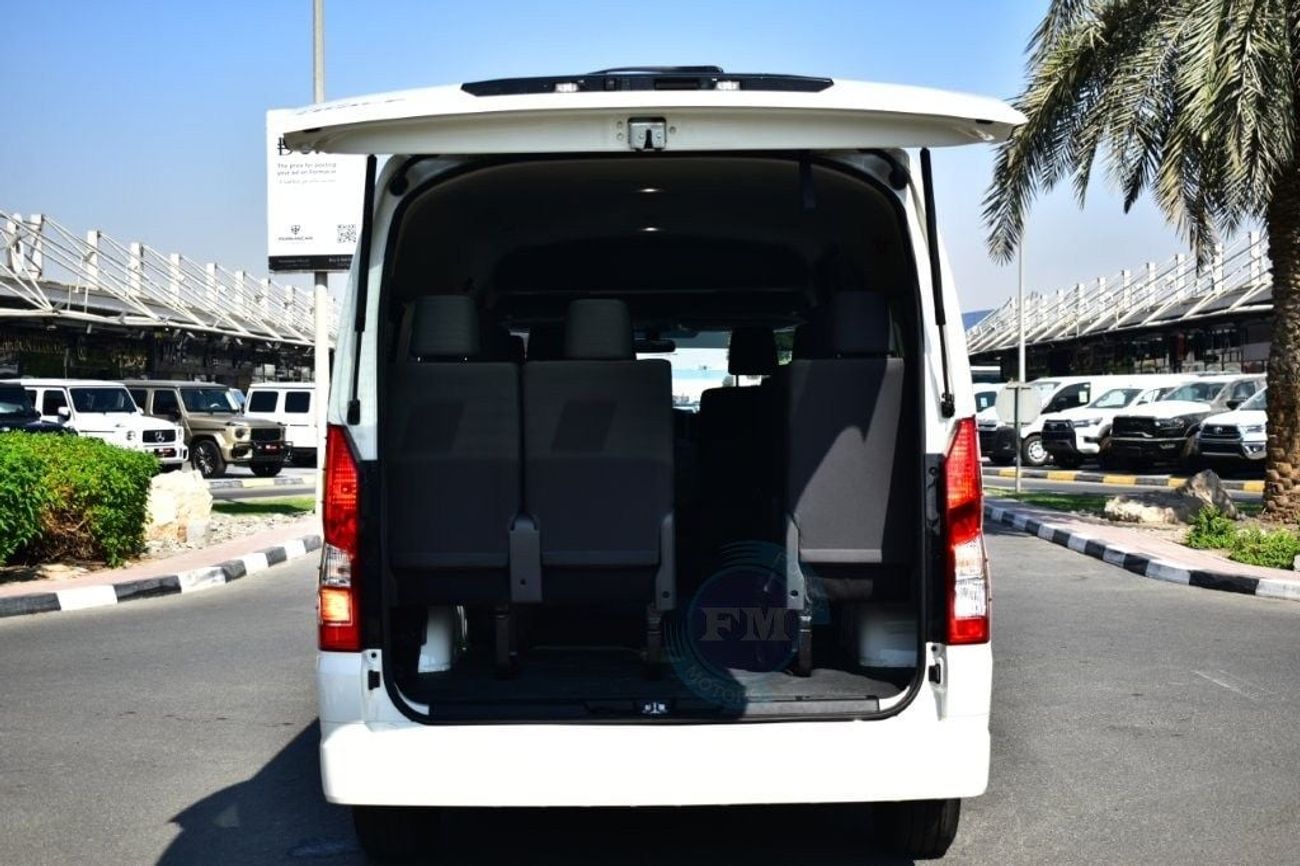 Toyota Hiace High Roof