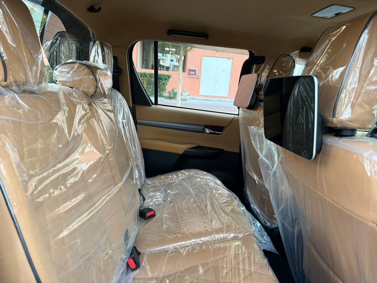 تويوتا هيلوكس 2.8L Special Edition A/T