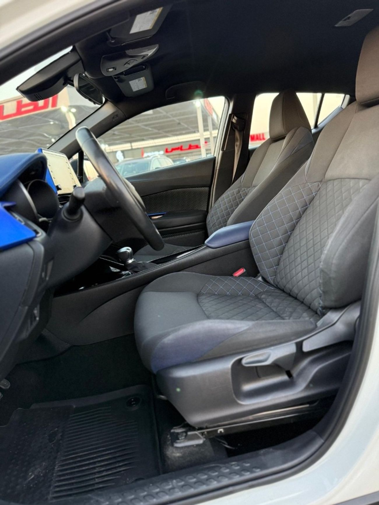 Toyota CHR TOYOTA C-HR XLE