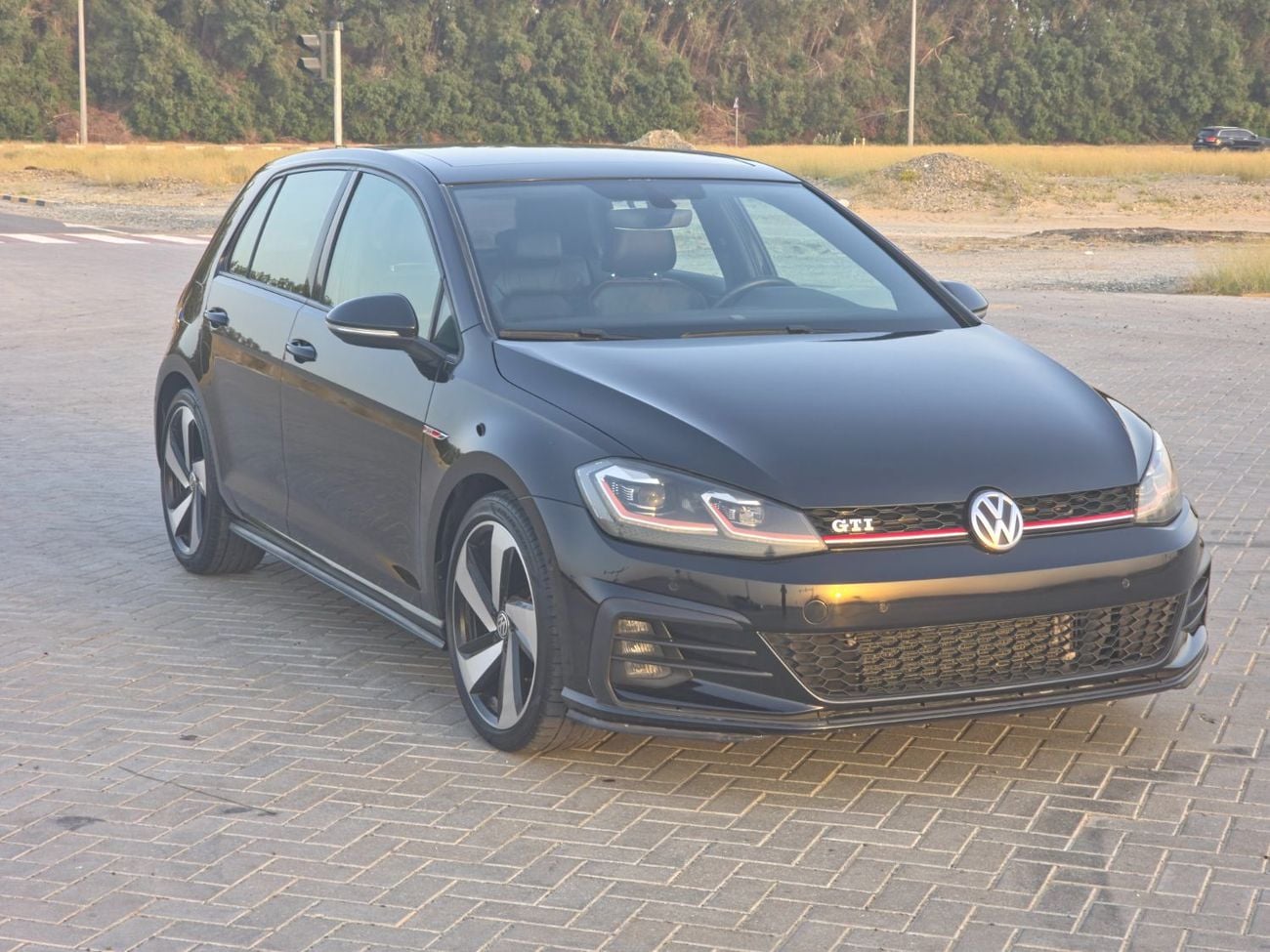Volkswagen Golf GTI