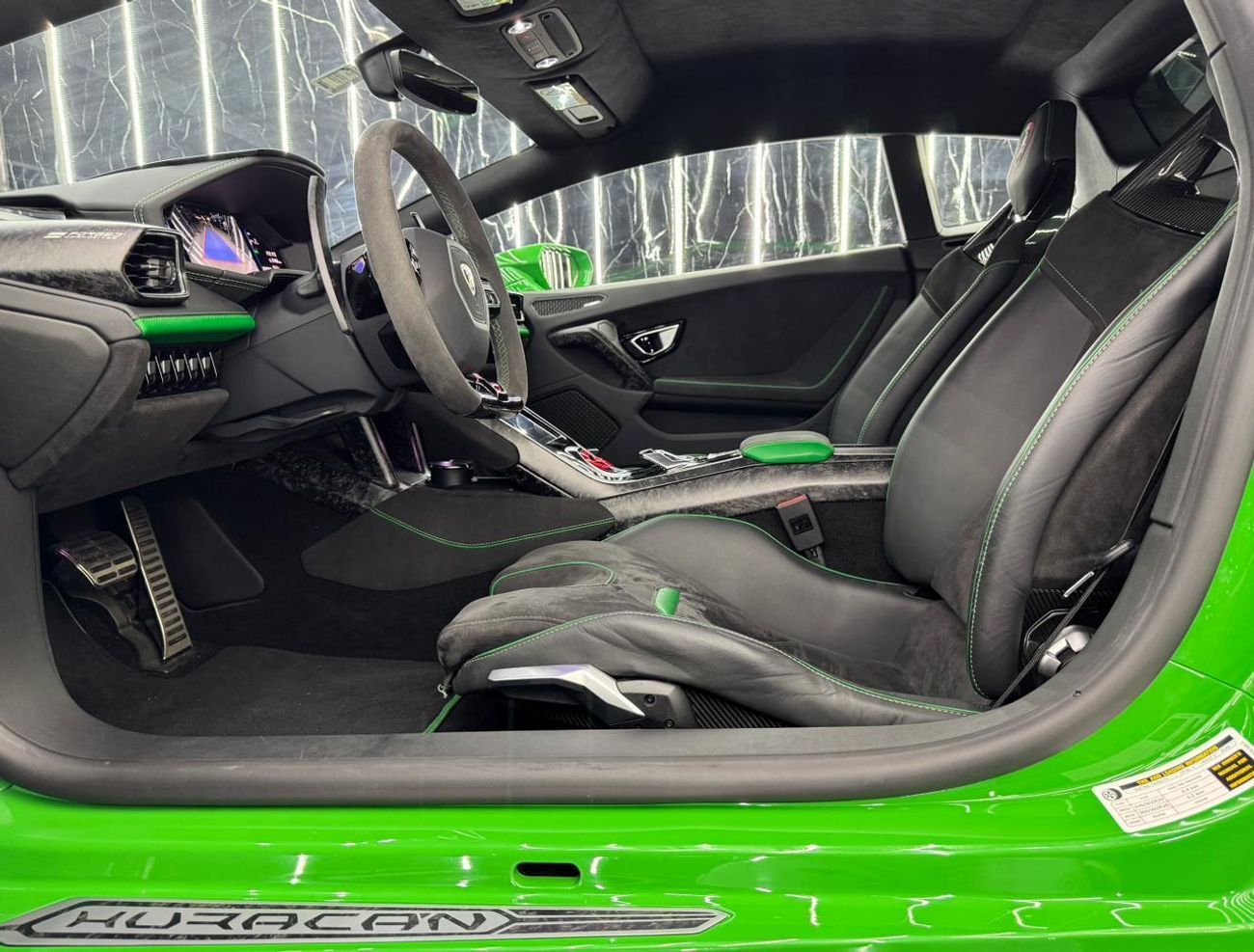 Lamborghini Huracan EVO Coupe