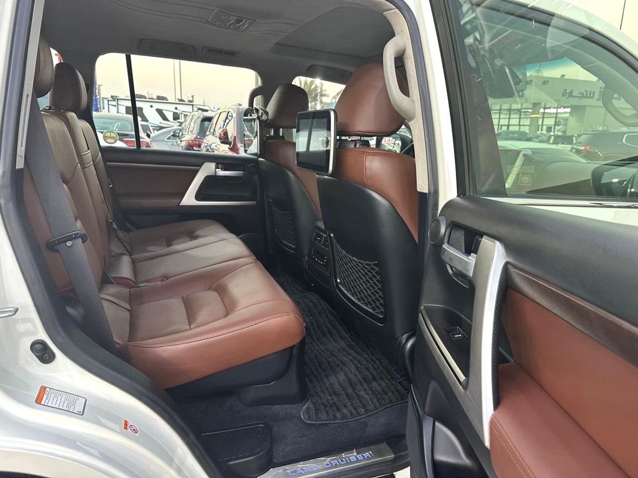 تويوتا لاند كروزر
