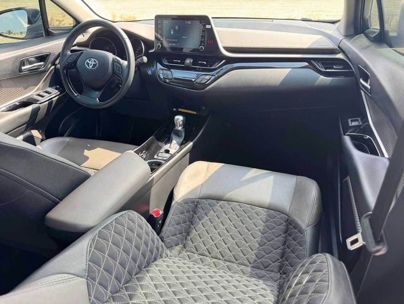 Toyota CHR Toyota C-HR Hybrid ,2023 (1.8L) GCC Specs Full Option