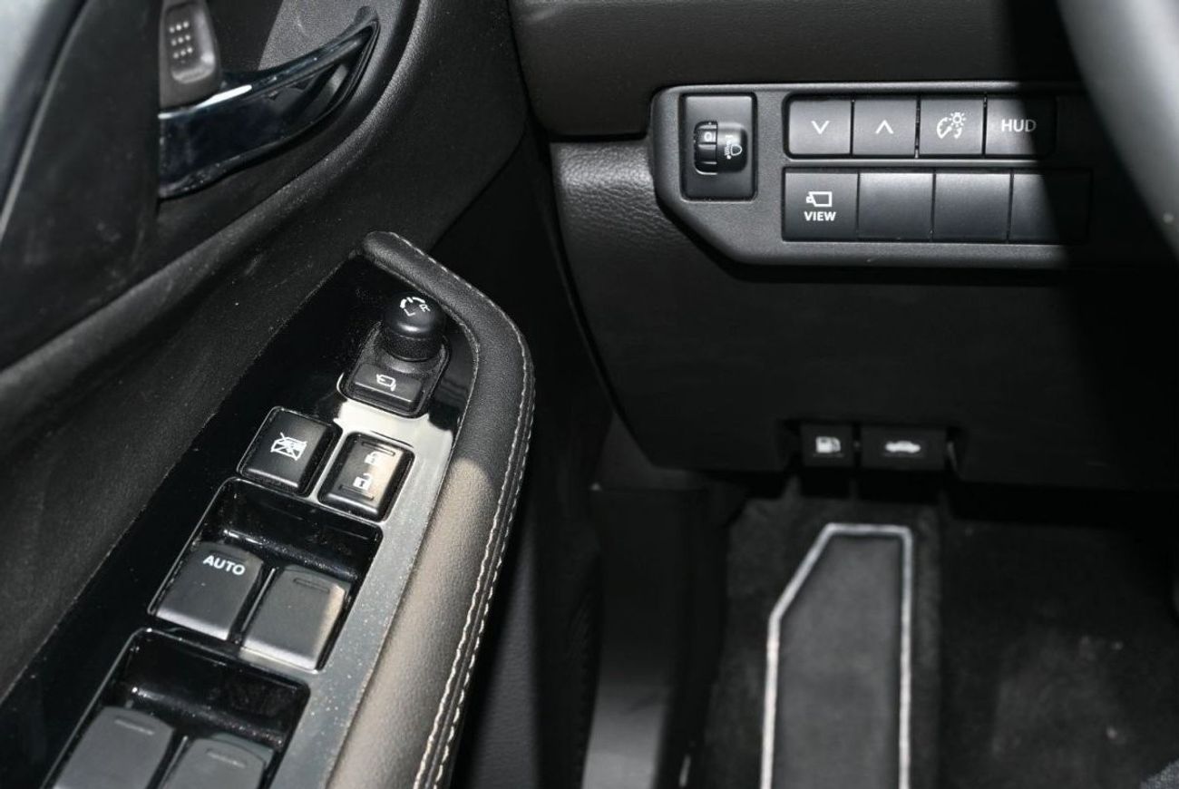 Suzuki Grand Vitara Suzuki Grand Vitara 1.5L Hybrid GLX , Silver , Automatic Model 2024, FWD