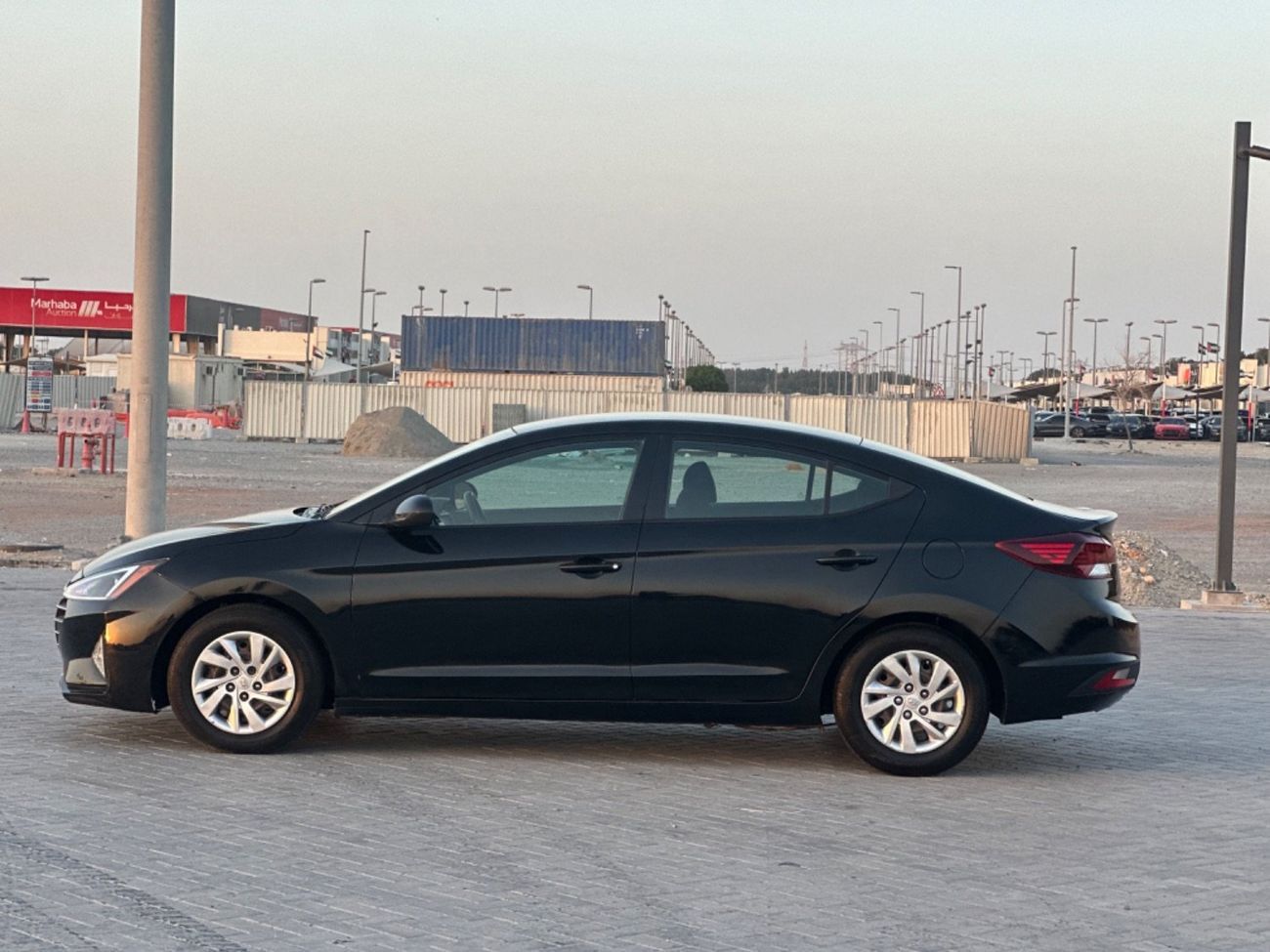Hyundai Elantra GL 2.0L MODEL 2020 Car. PERFECT condition inside and outsidee
