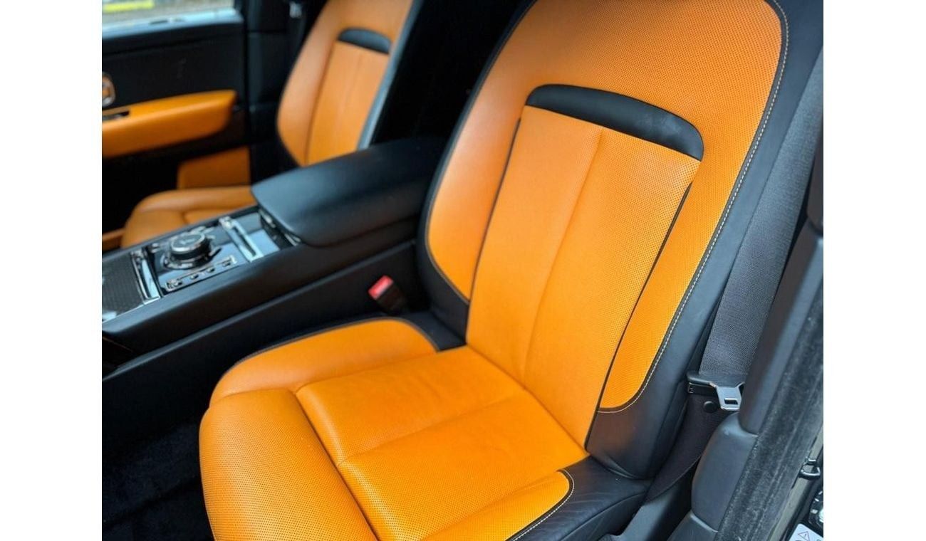 Rolls-Royce Cullinan 6.75 V12 Black Badge RIGHT HAND DRIVE