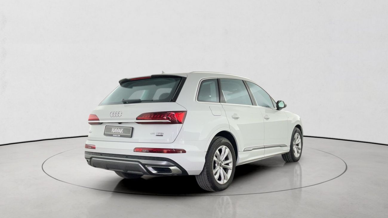 أودي Q7 55 TFSI quattro S-Line | upto AED 20,000 Ramadan Discount | شامل الضمان | 0 ﺪﻔﻋﺓ ﺃﻮﻟﻯ