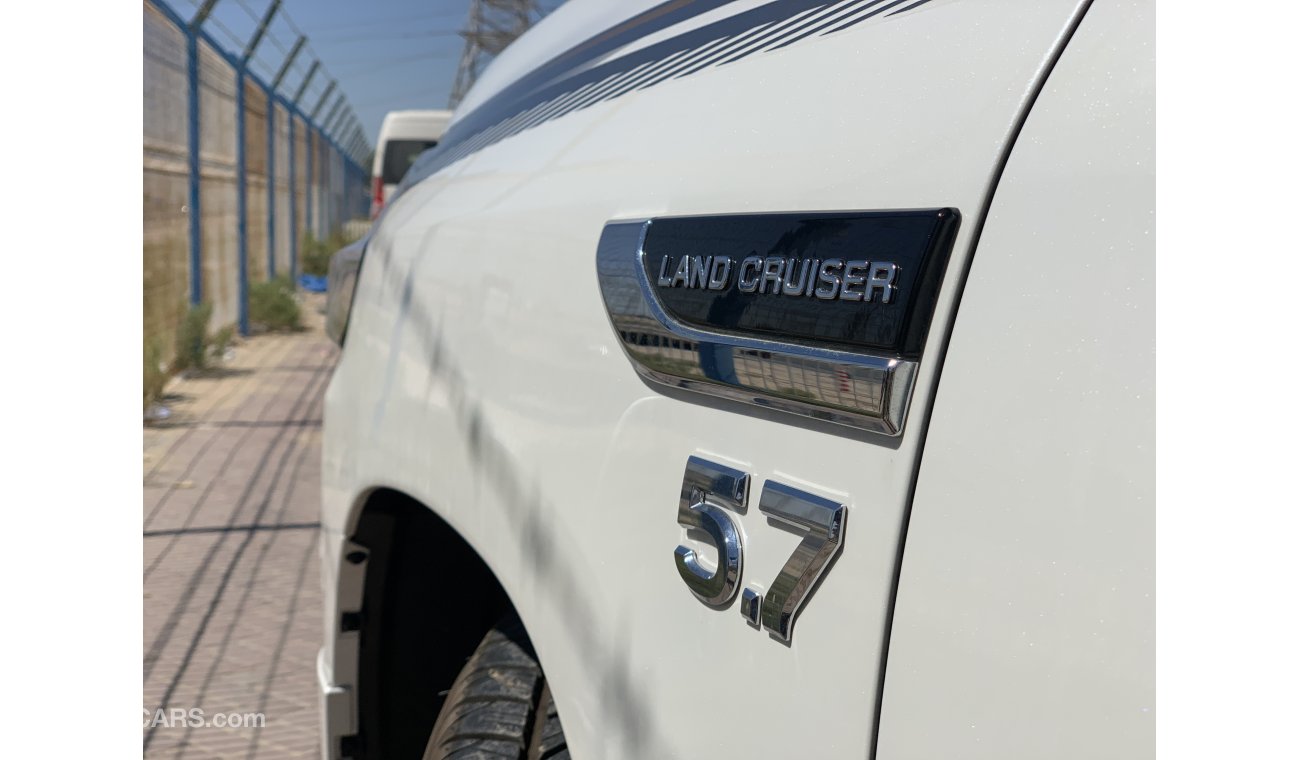 Toyota Land Cruiser 5.7 VXE 2020 GrandTouring S