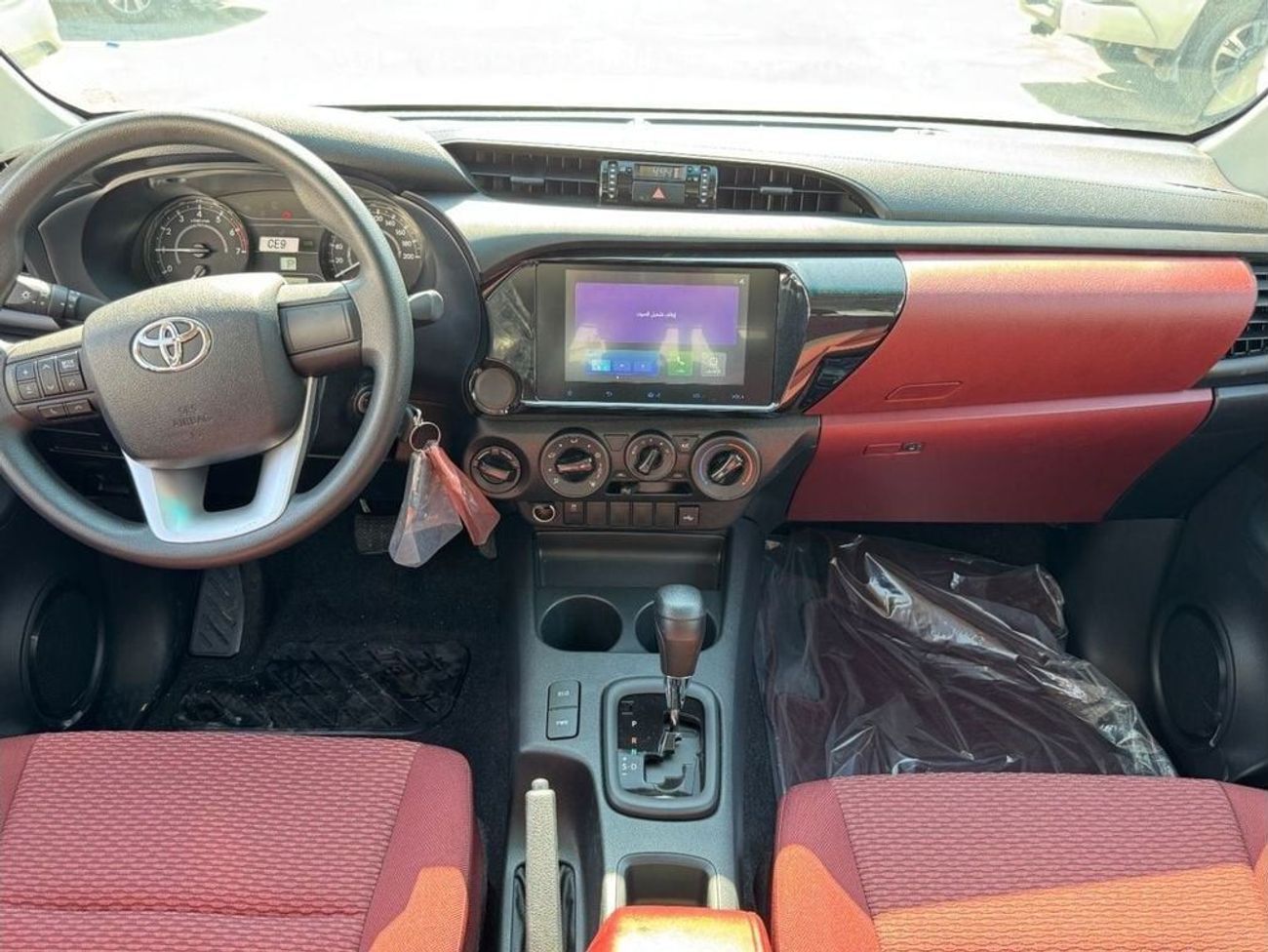 Toyota Hilux TOYOTA HILUX DC 2.7L AT DLX