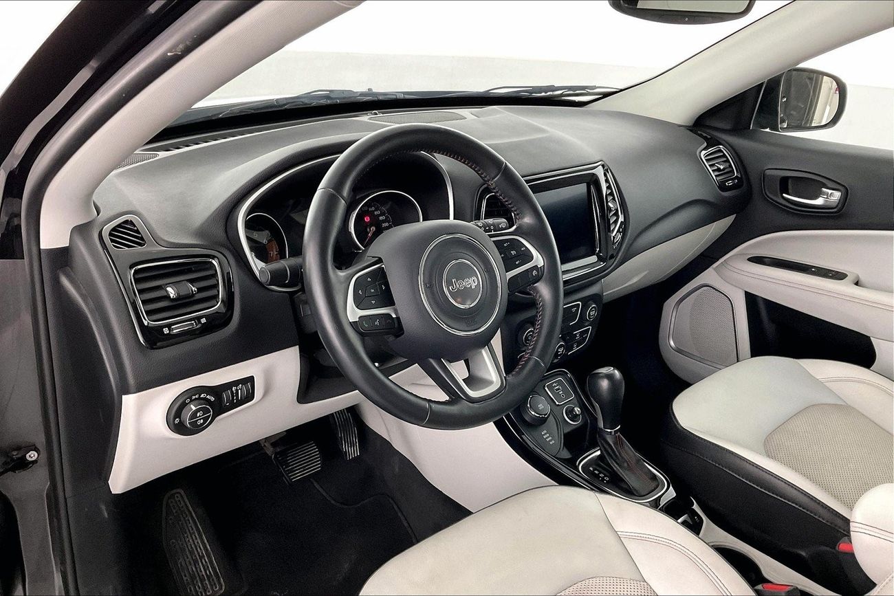 Volkswagen Tiguan SE | 1 year free warranty | 0 Down Payment