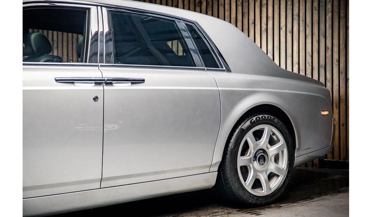 Rolls-Royce Phantom 6.7 V12 Auto Euro 5 4dr RIGHT HAND DRIVE