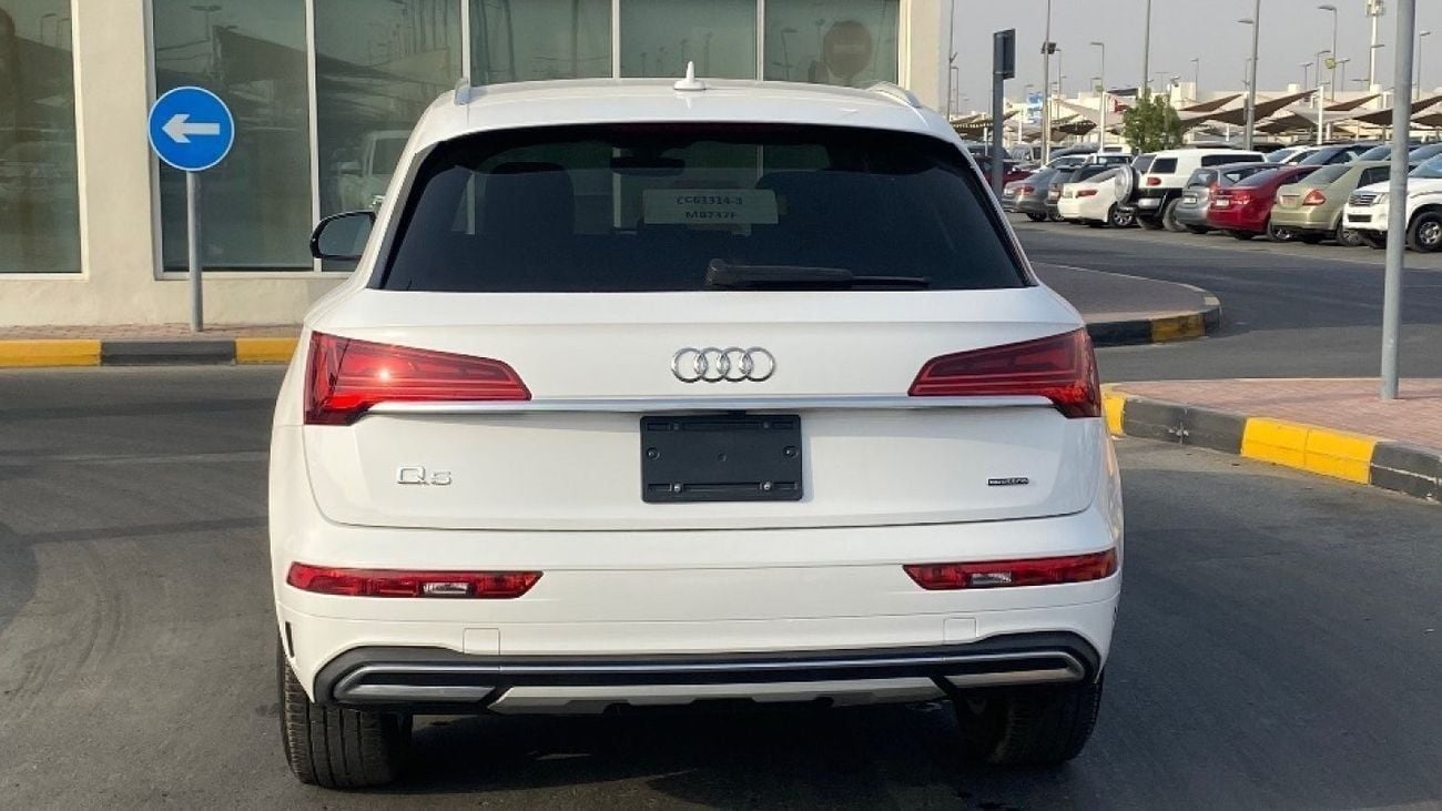 Audi Q5 45 TFSI 2.0L, V4