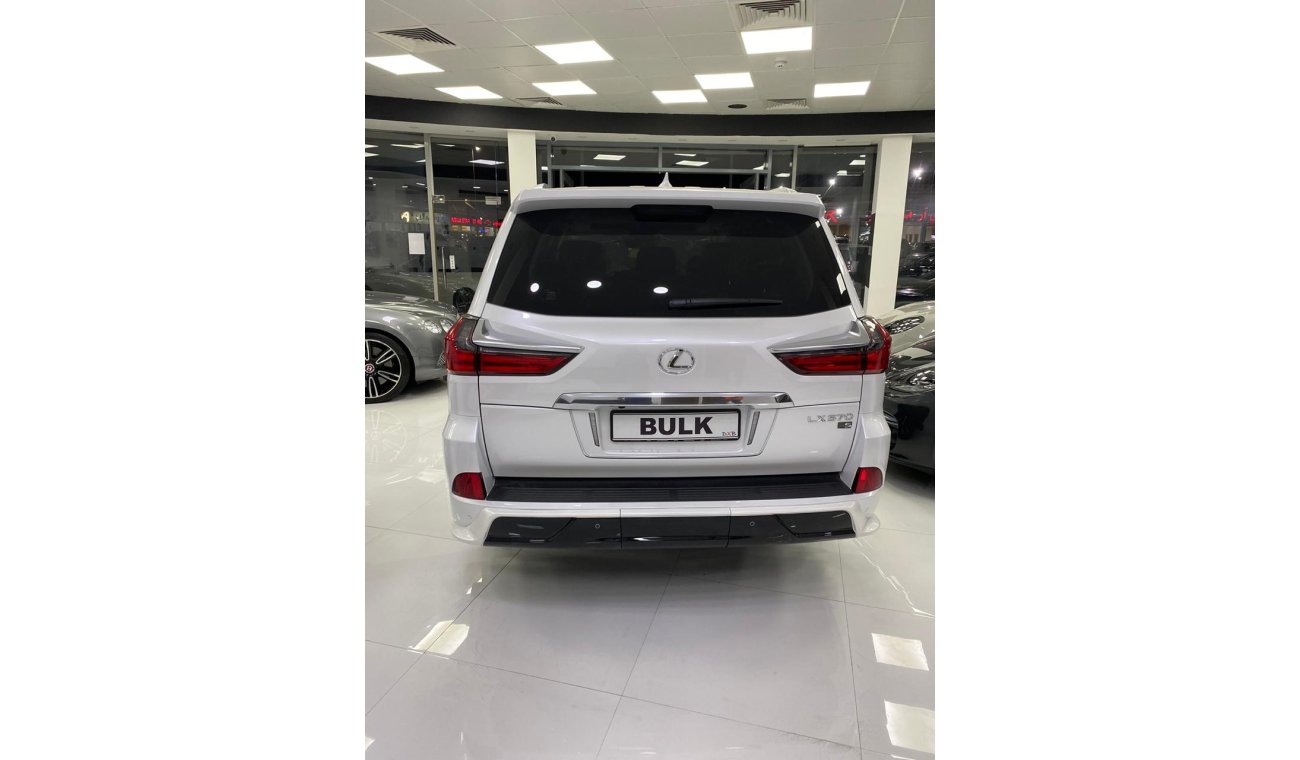 Lexus LX570 “ 2020 Model - Under Warranty - Free Service - Free Registration - 22 km “