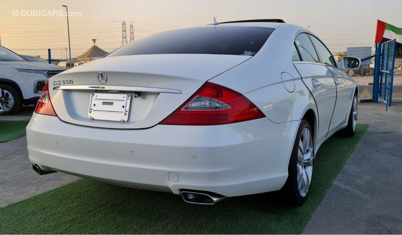 مرسيدس بنز CLS 500 CLS550 - JAPAN IMPORTED - SUPER CLEAN - 4.5 - FULL OPTION