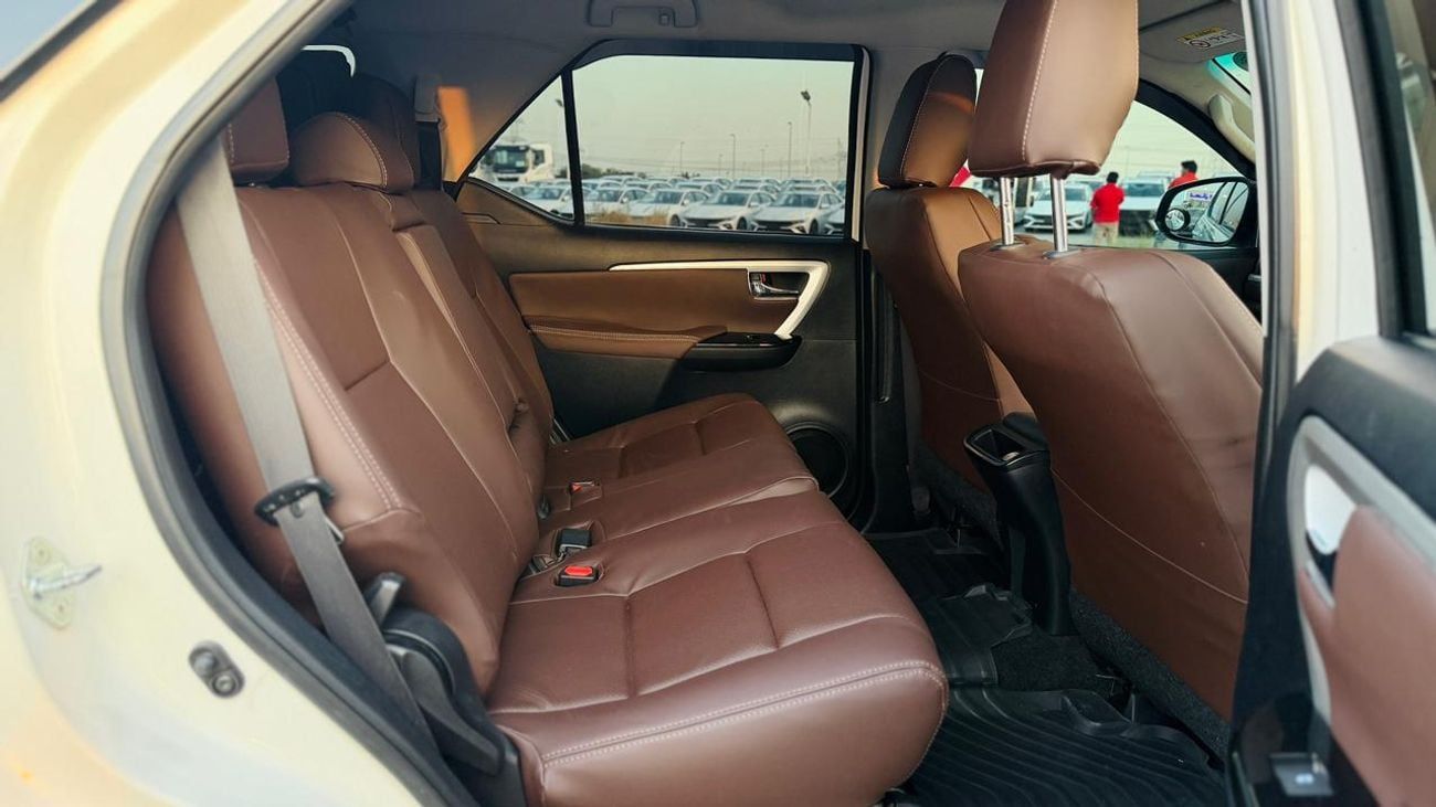 تويوتا فورتونر -