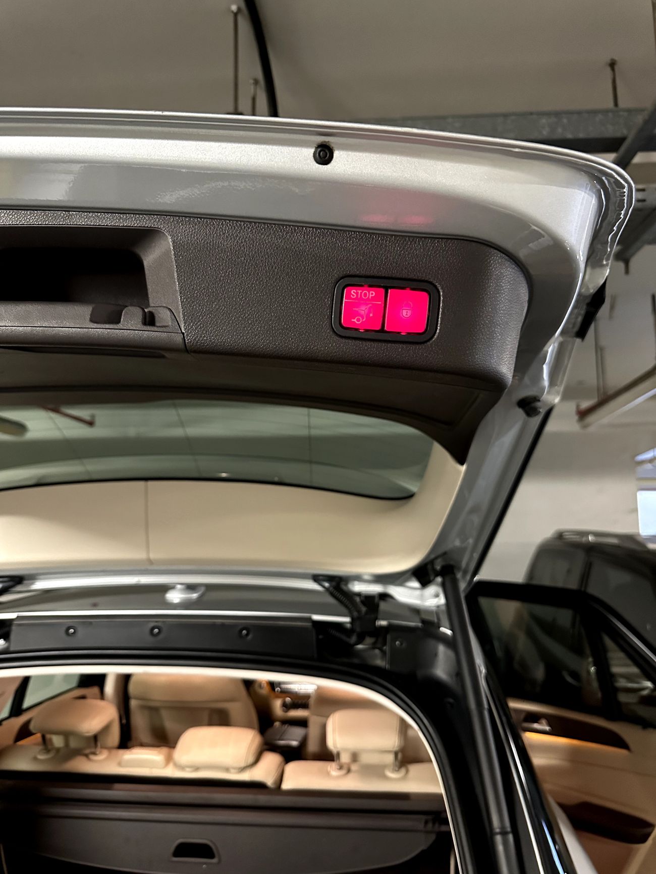 مرسيدس بنز GLE 400 Std 3.0L