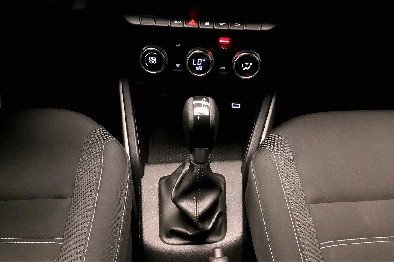 Renault Duster LE | National Day Celebration | Guaranteed Warranty | 0 Down Payment