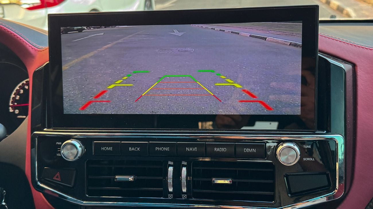 Mitsubishi Pajero Signature Edition GLS 4X4 3.8L V6 GCC