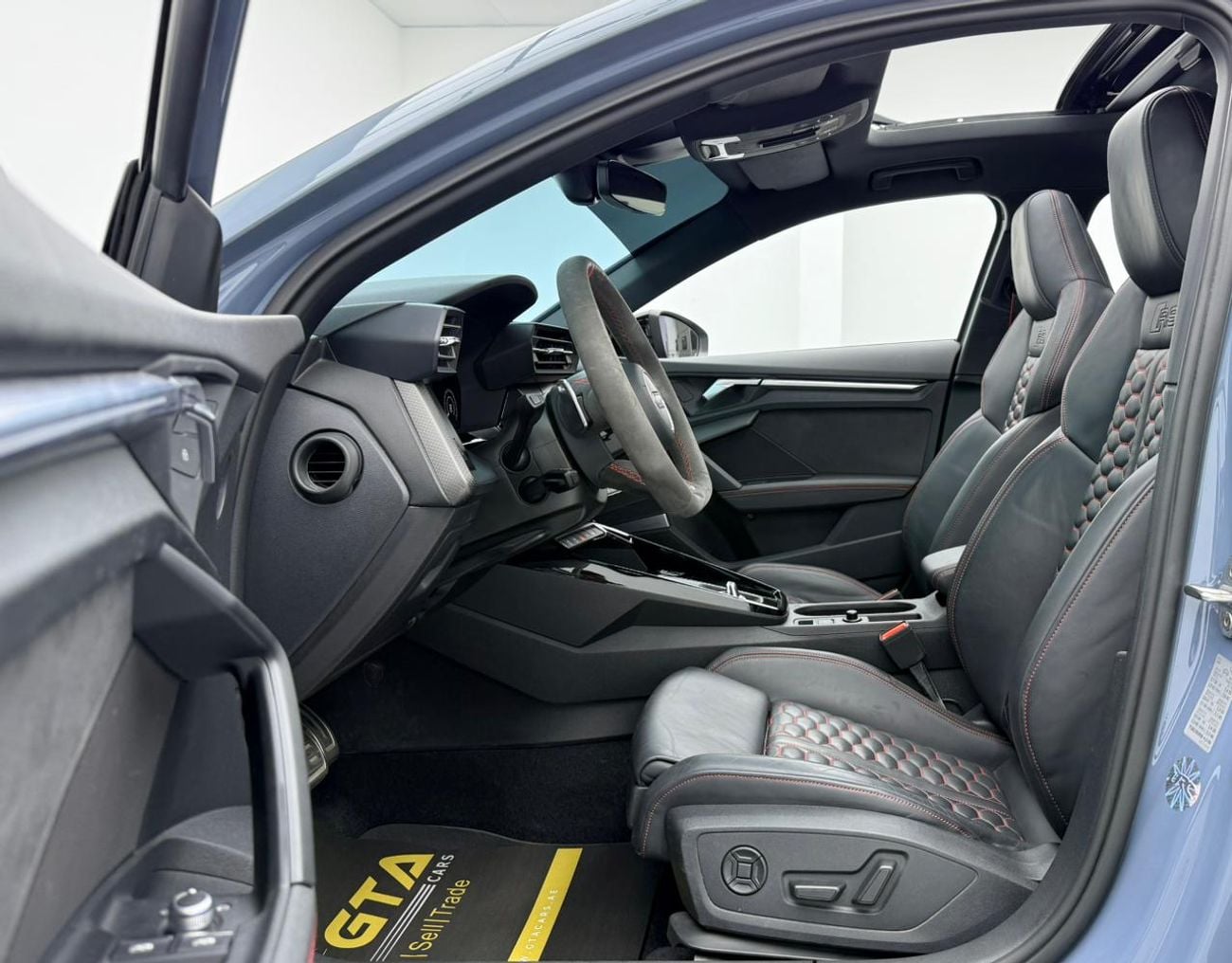 أودي RS3 TFSI quattro 2.5L Sportback