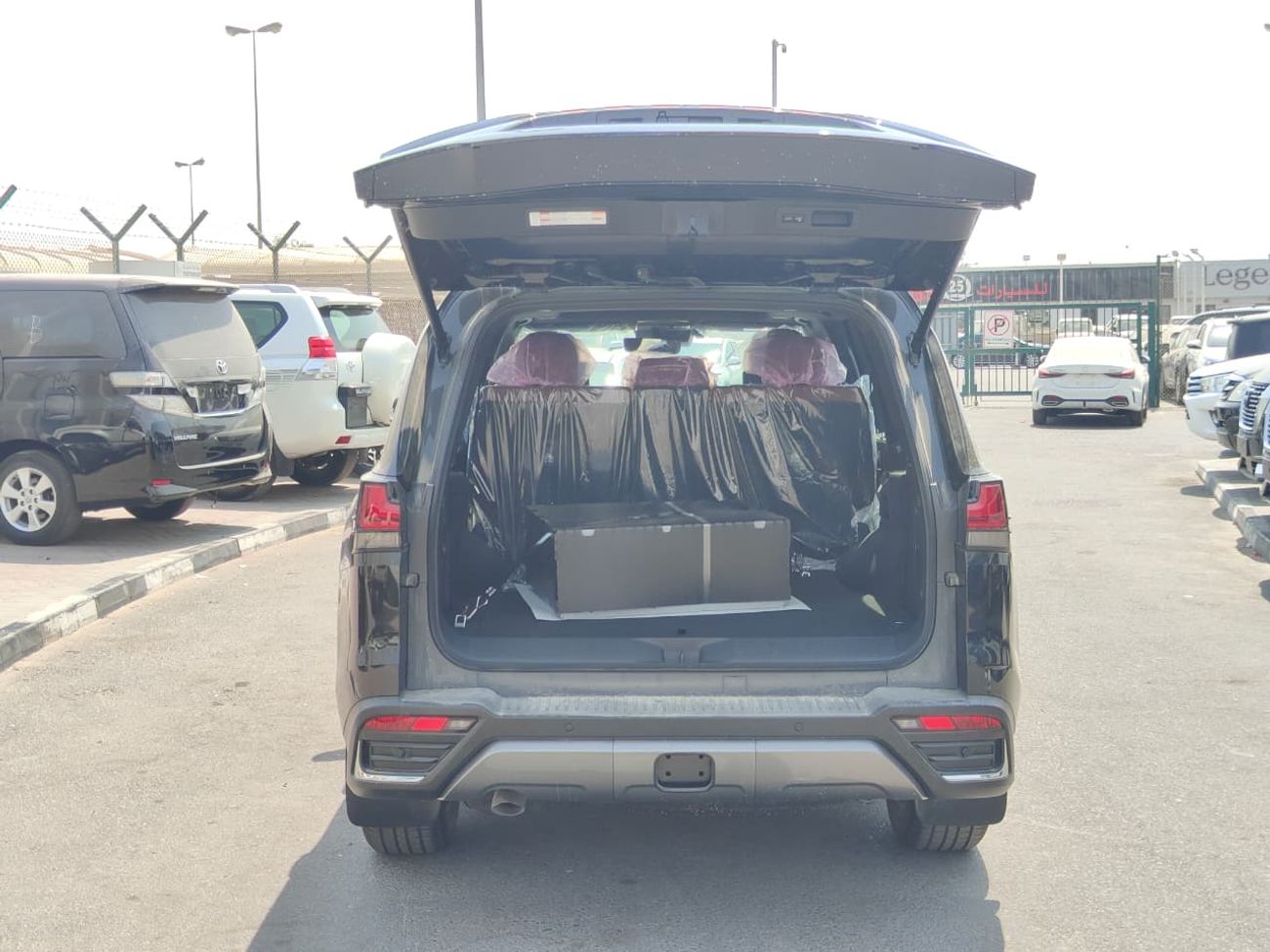 لكزس LX 600 2025 Lexus LX 600 Signature 3.5L Petrol AT Black