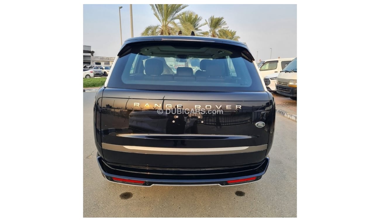 Land Rover Range Rover 2023 Model Range Rover VOGUE 4.4L V8 Petrol SE