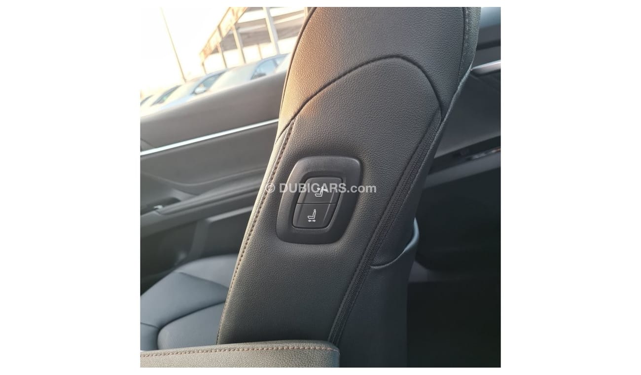 Toyota Camry 2023 Toyota Camry 2.5L Hybrid