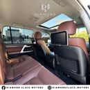 Toyota Land Cruiser Toyota Land Cruiser VXR Full option  GCC  Under Warranty  Full Service History