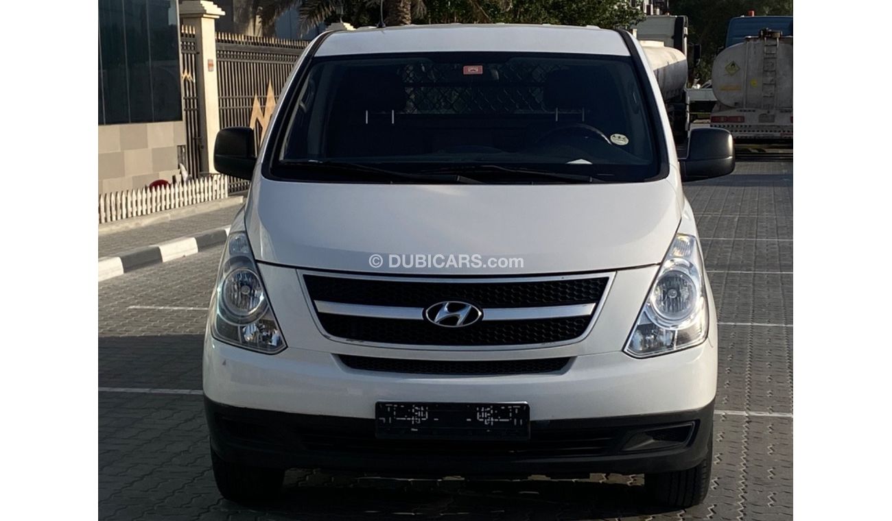 Hyundai H-1