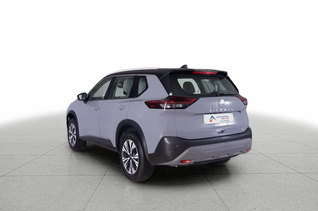 Nissan X Trail SV 2.5