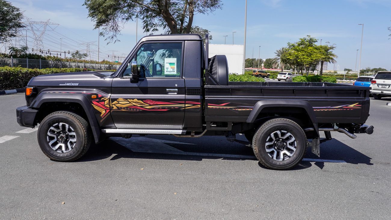 Toyota Land Cruiser Pick Up LX 4.0 L V6